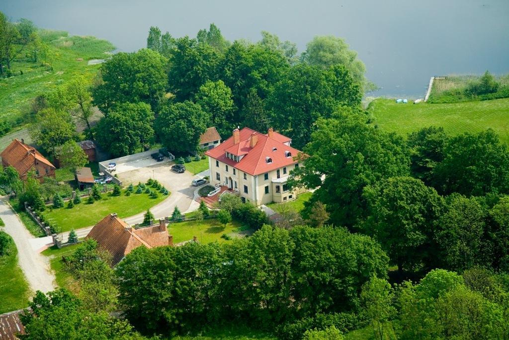 Palac Pozorty Bądki エクステリア 写真