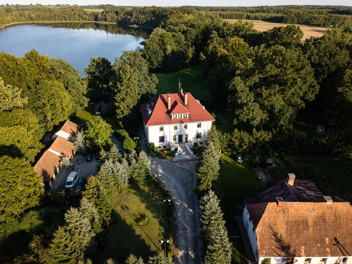 Palac Pozorty Bądki エクステリア 写真