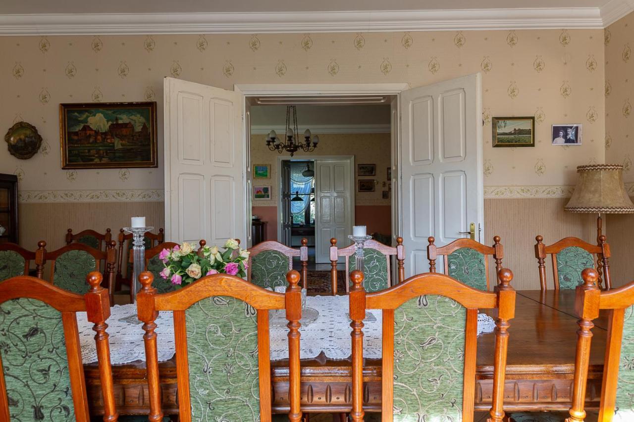 Palac Pozorty Bądki エクステリア 写真